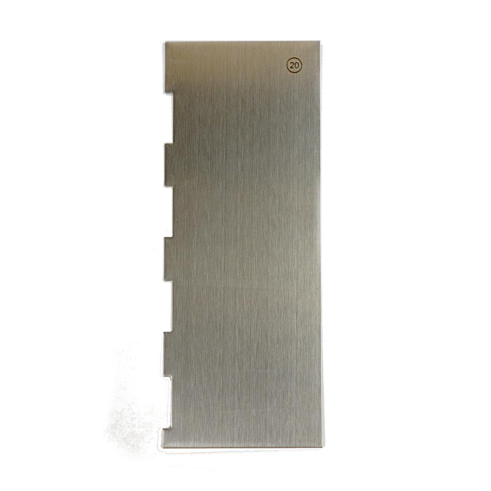 Stripe Edge Cake Scraper- Small 1 ct - Artigee