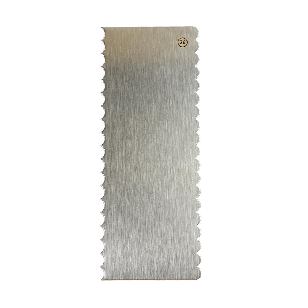 Scalloped Edge Cake Scraper Medium- 1 ct - Artigee